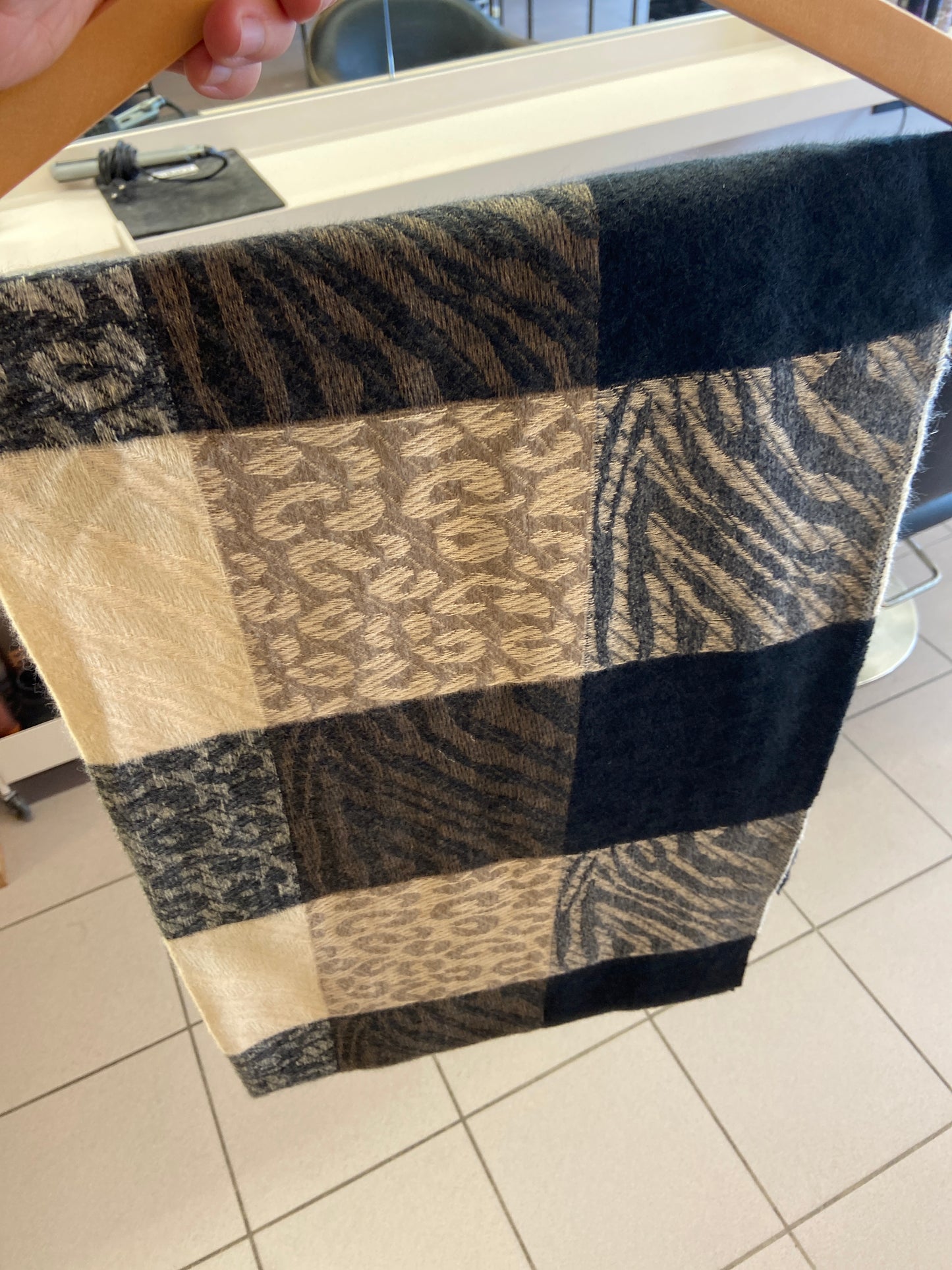 Amani sjaal beige donkerblauw