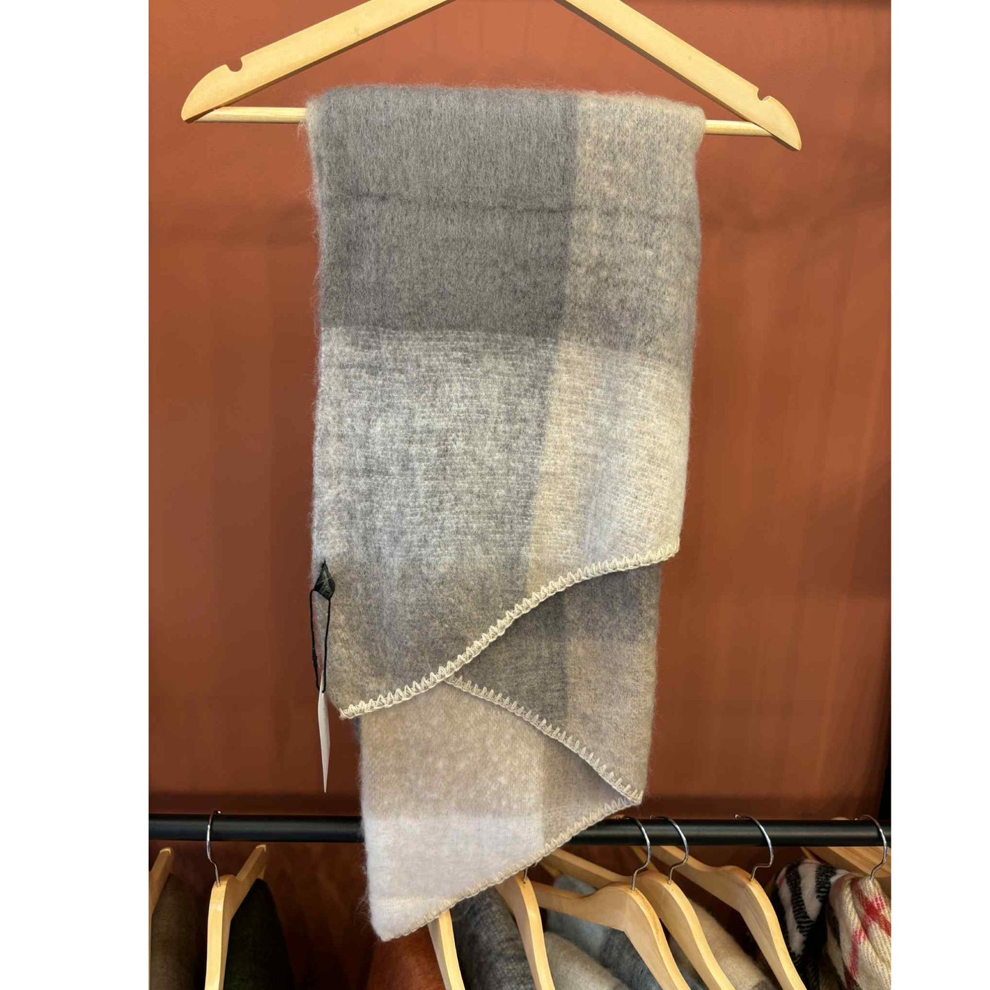 Fluffy Sjaal Beige