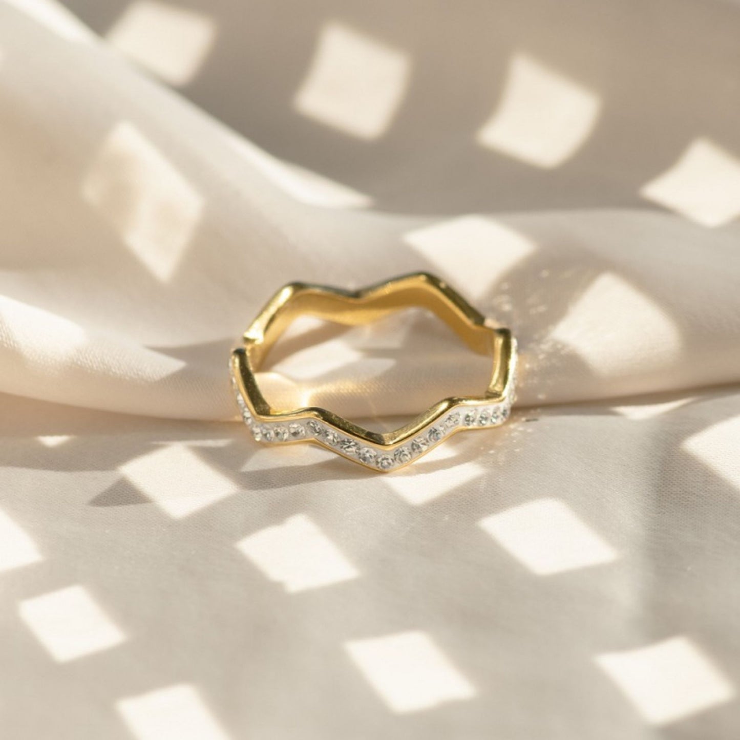 Lightning with Stones Ring