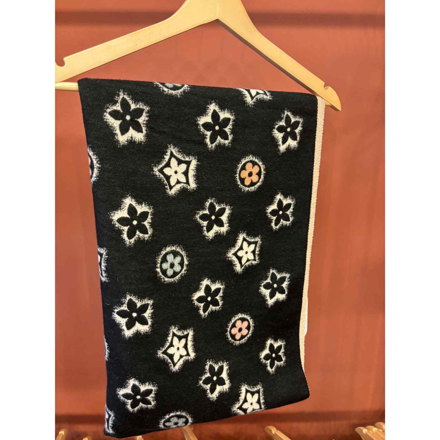 Sjaal monogram luxury zwart