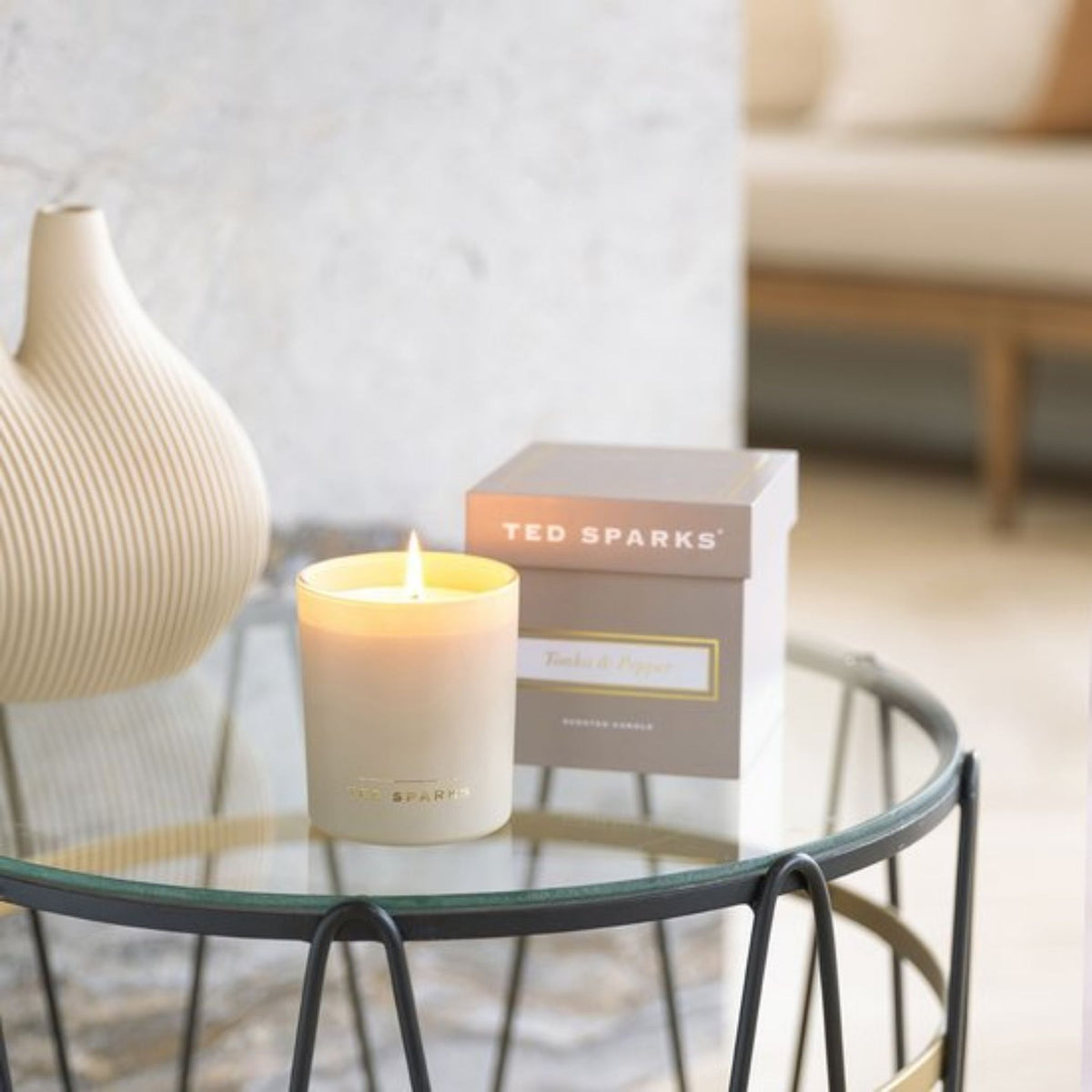Ted Sparks Demi Geurkaars – Tonka & Pepper